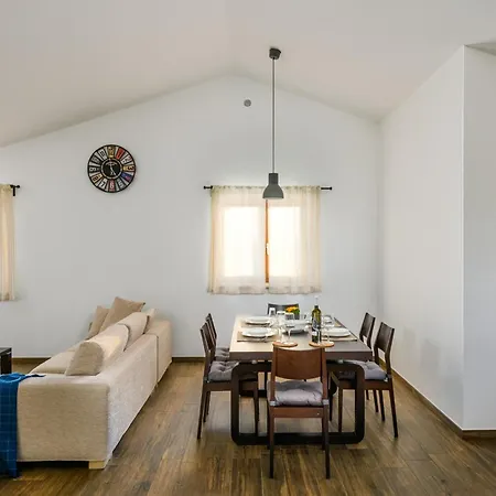 Apartment Modern&family Friendly Ana Bruna Fazana
