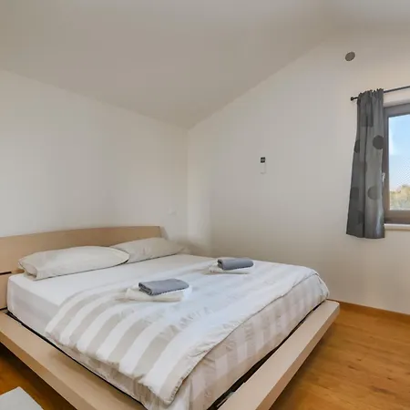Modern&family Friendly Ana Bruna Apartment